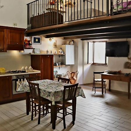 Twins' Historical Apartment Trevi Ngoại thất bức ảnh