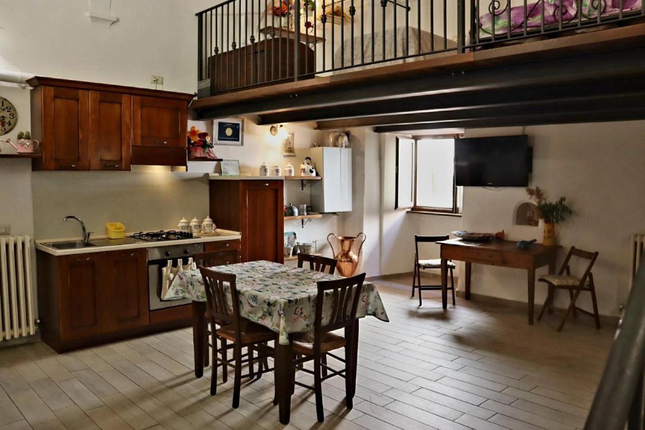 Twins' Historical Apartment Trevi Ngoại thất bức ảnh